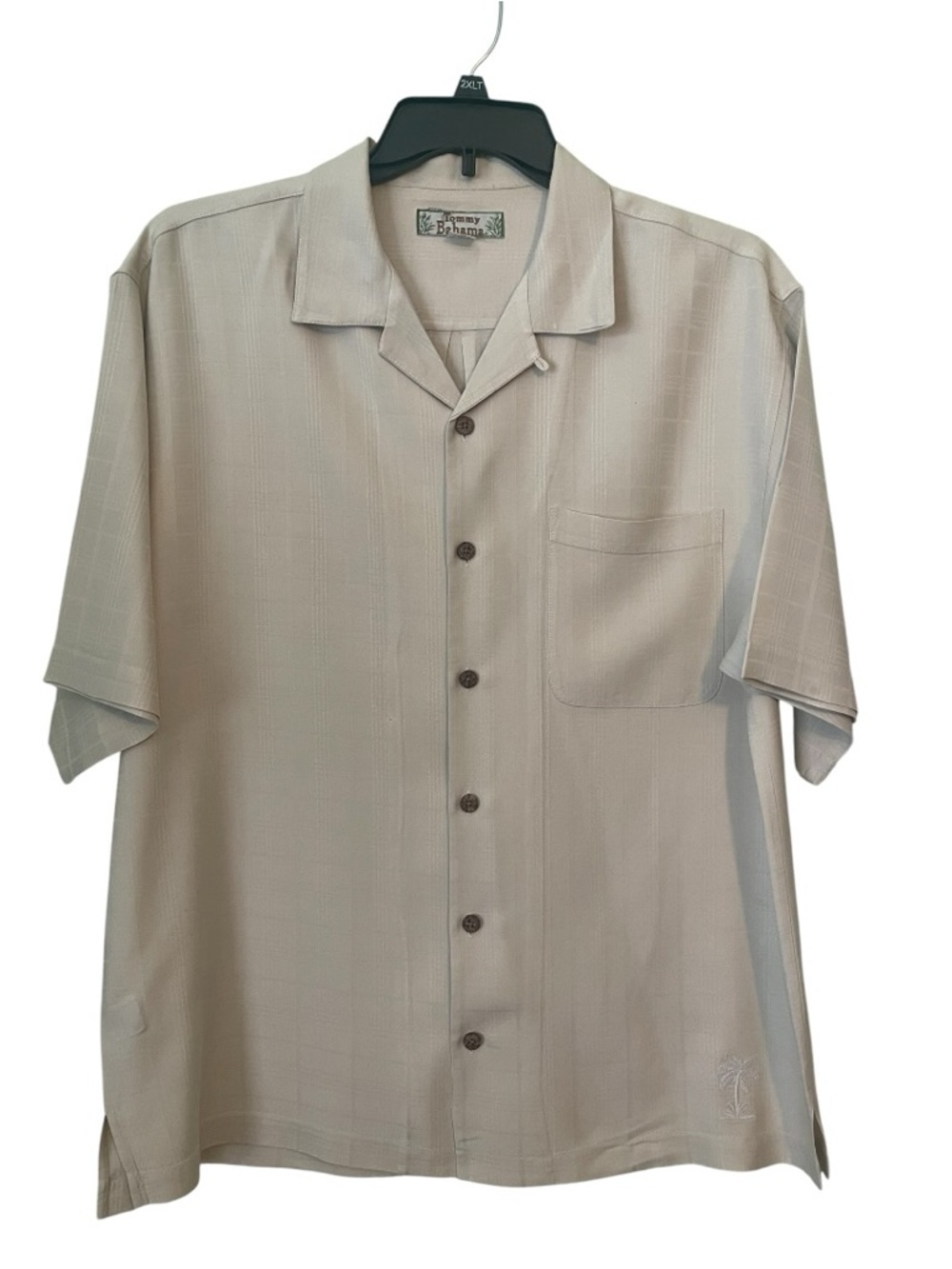 Tommy Bahama men’s silk camp shirt. Size large GUC